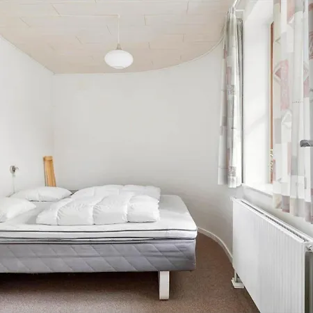 0461-romo-romersvej-9-ap-1 Apartamento *